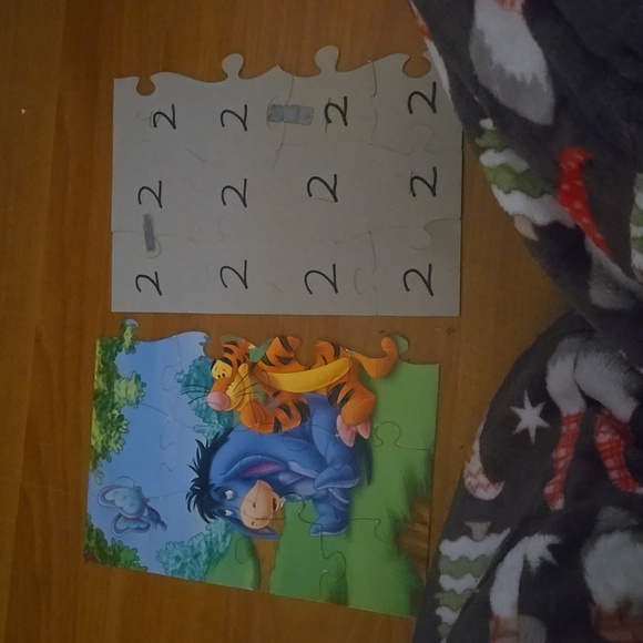 Disney Winnie the Pooh Puzzle Collection - Colorful Fun - Picture 8 of 11